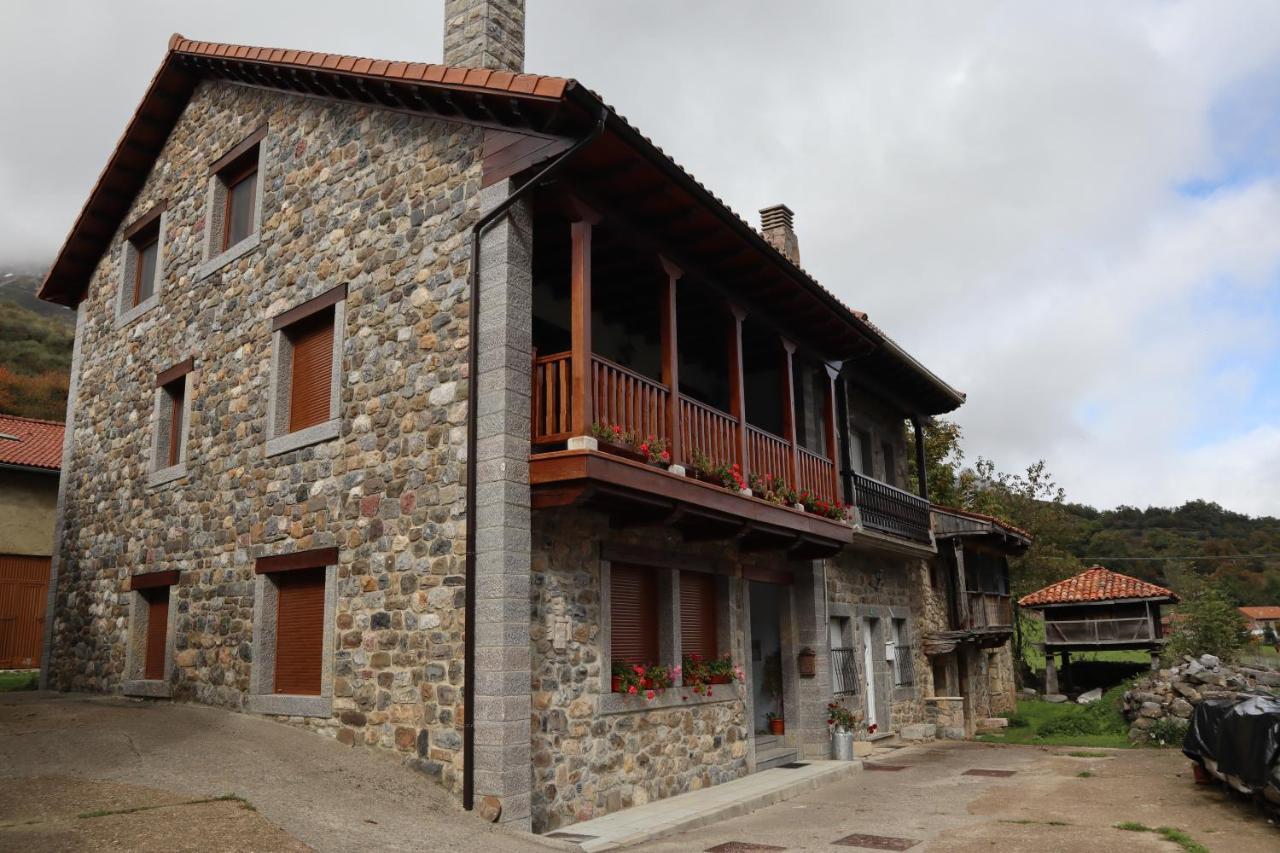 Casa Rural Pambuches Soto De Valdeon 外观 照片